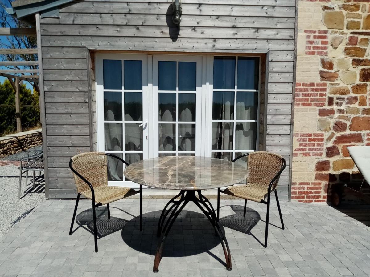 Galerie, Tumulus De La Hogue Hotel Fontenay-le-Marmion Exterior photo